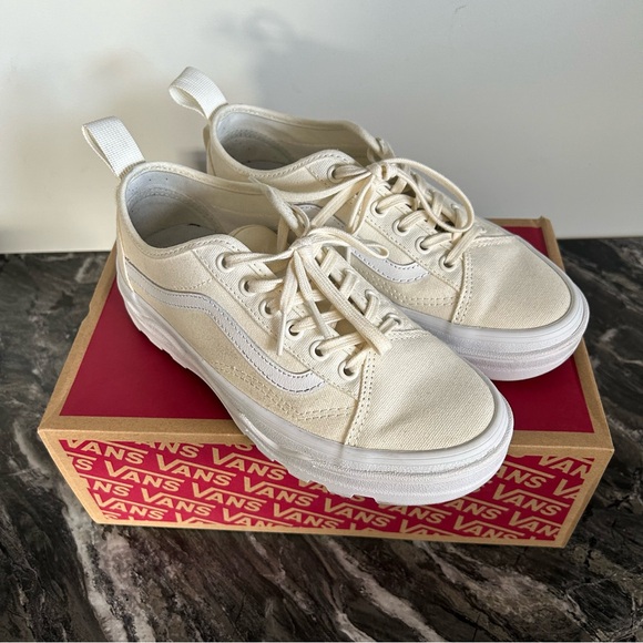 Marshmallow Sentry Old Skool Vans - Picture 2 of 12